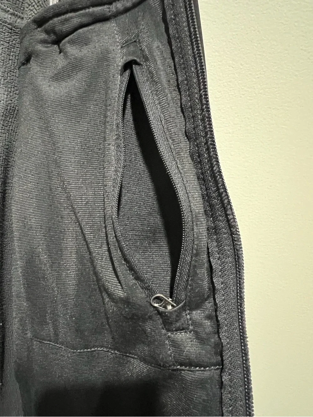 The North Face Men’s Black & Charcoal Performance Jacket